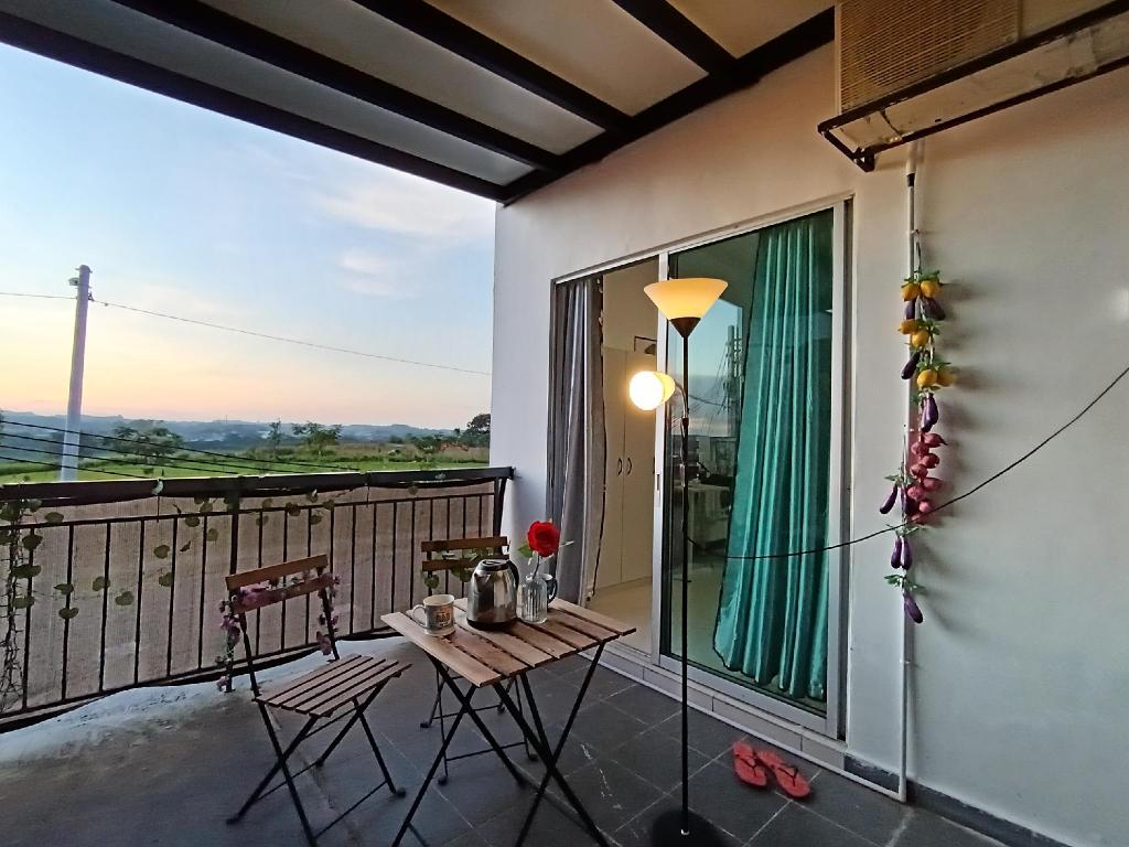 Jennifer MAMA Kundang Jaya Villa